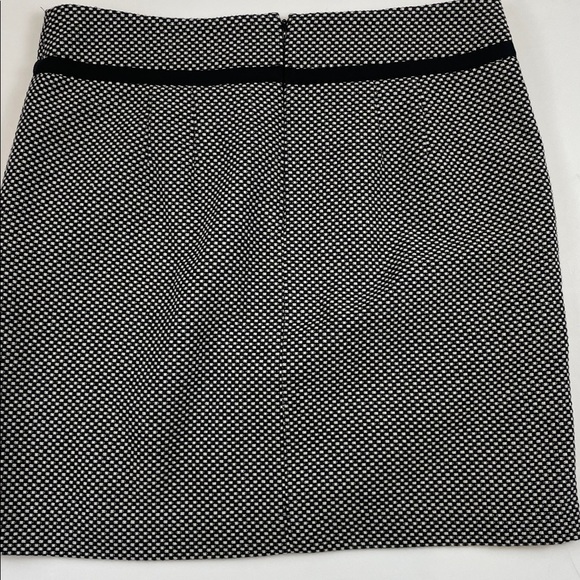 LOFT Black White Tweed Pencil Skirt Contrast Trim Classic Womens Sz 6 - Picture 5 of 7